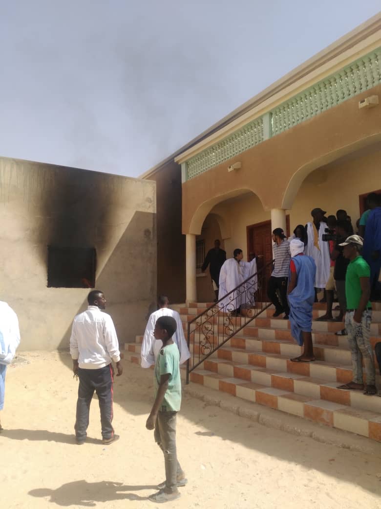 حريق هائل في محظرة تابعة لمسجد الشيخ الددو