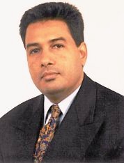 المحافظ المساعد للبنك المركزي الموريتاني السيد الشيخ الكبير ولد مولاي الطاهر 